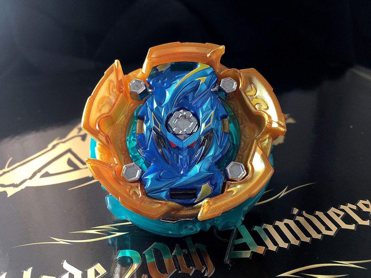 beyblade burst naked spriggan gold turbo version