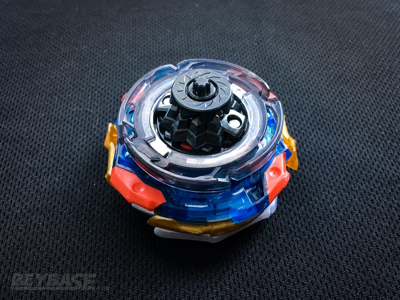 can you use beyblade rise on beyblade evolution stadium