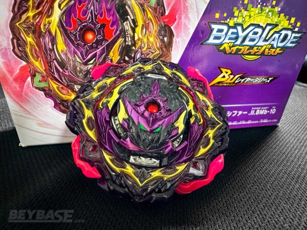 Discover How the Barricade BU Blade’s Defensive Power to Shuts Down Left-Spin Attack Type Beyblades Once And For All (B-206 Barricade Lucifer Review)